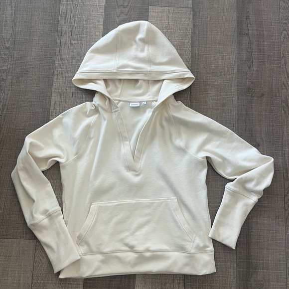 Elina Hoodie - Sunday Best - Picture 3 of 4